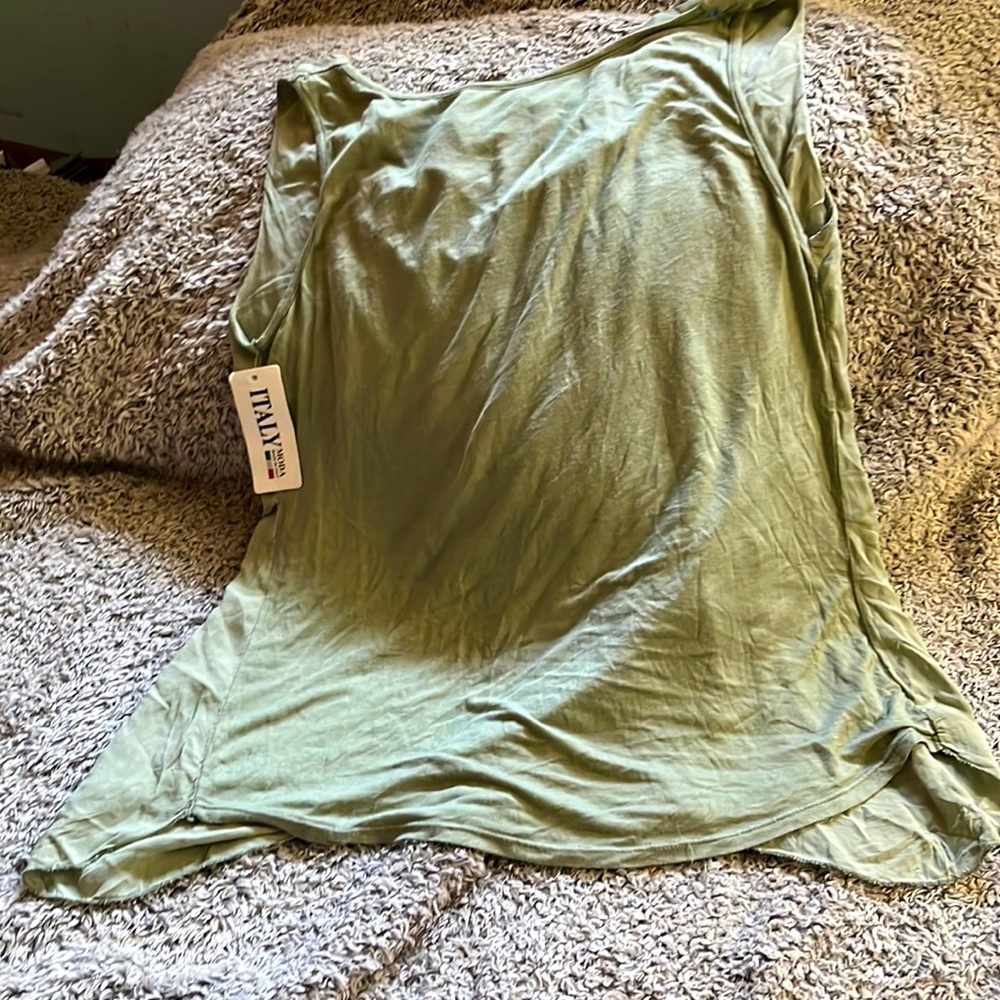 Made in Italy brand new boutique flowy short sleeve tunic